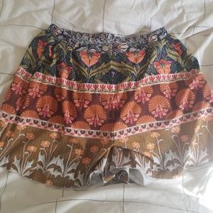 Large Blackmilk shorts/bloomers